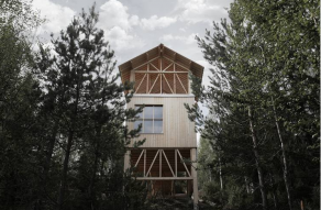 木屋欣赏|隐藏在森林里10米高的小木屋民宿